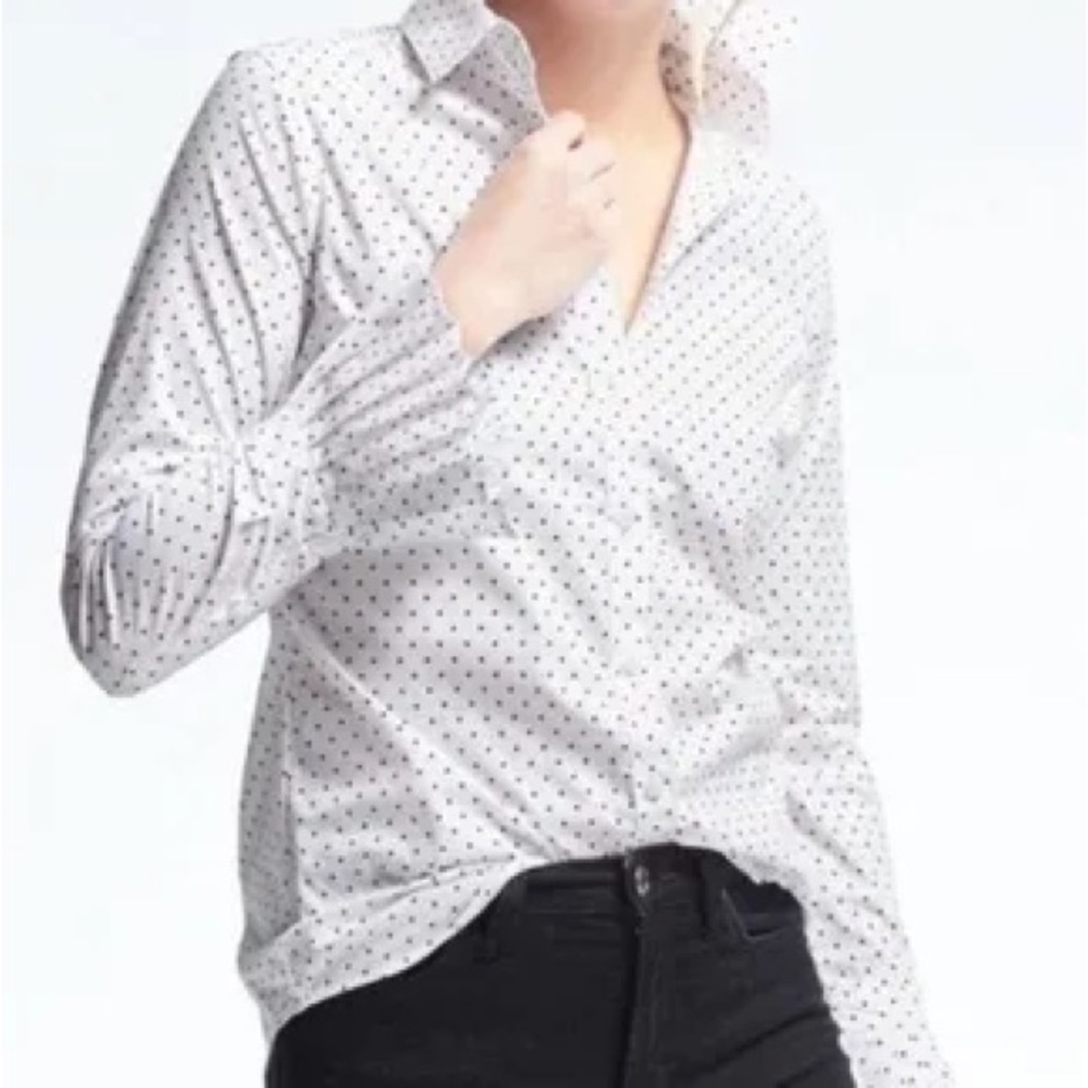 Banana Republic Ruffle Sleeve Button Riley Shirt Black Polka Dots Size 10